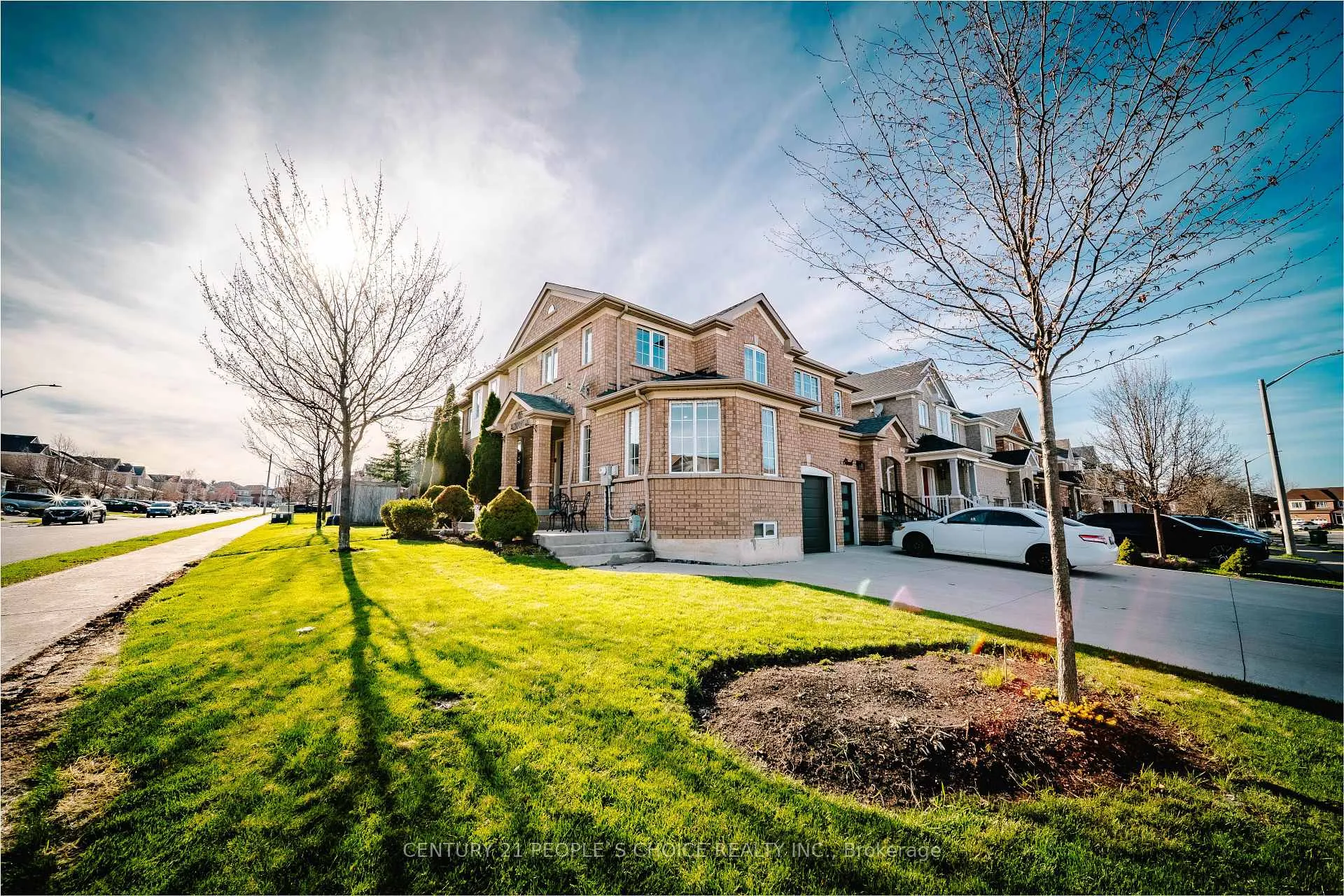 Photo 6 of 85 Albright Road, Brampton, Fletcher's Creek Village — HOMEH