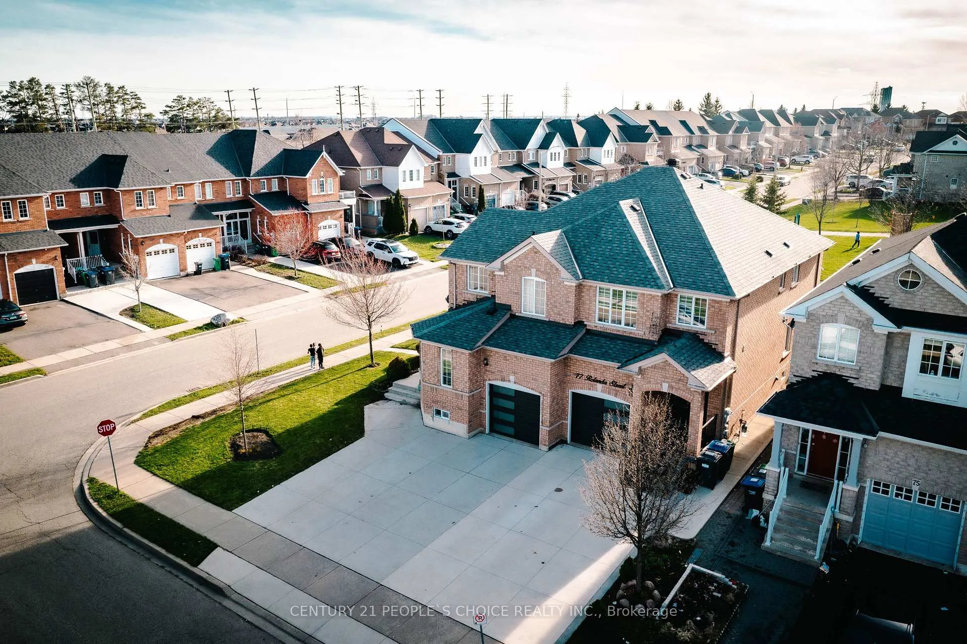 Photo 7 of 85 Albright Road, Brampton, Fletcher's Creek Village — HOMEH