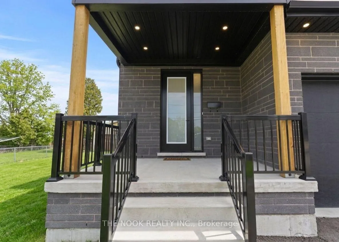 Photo 2 of 678 Otonabee Drive, Peterborough, Ashburnham Ward 4 — HOMEH