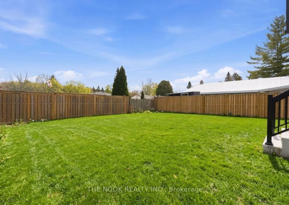 Photo 49 of 678 Otonabee Drive, Peterborough, Ashburnham Ward 4 — HOMEH