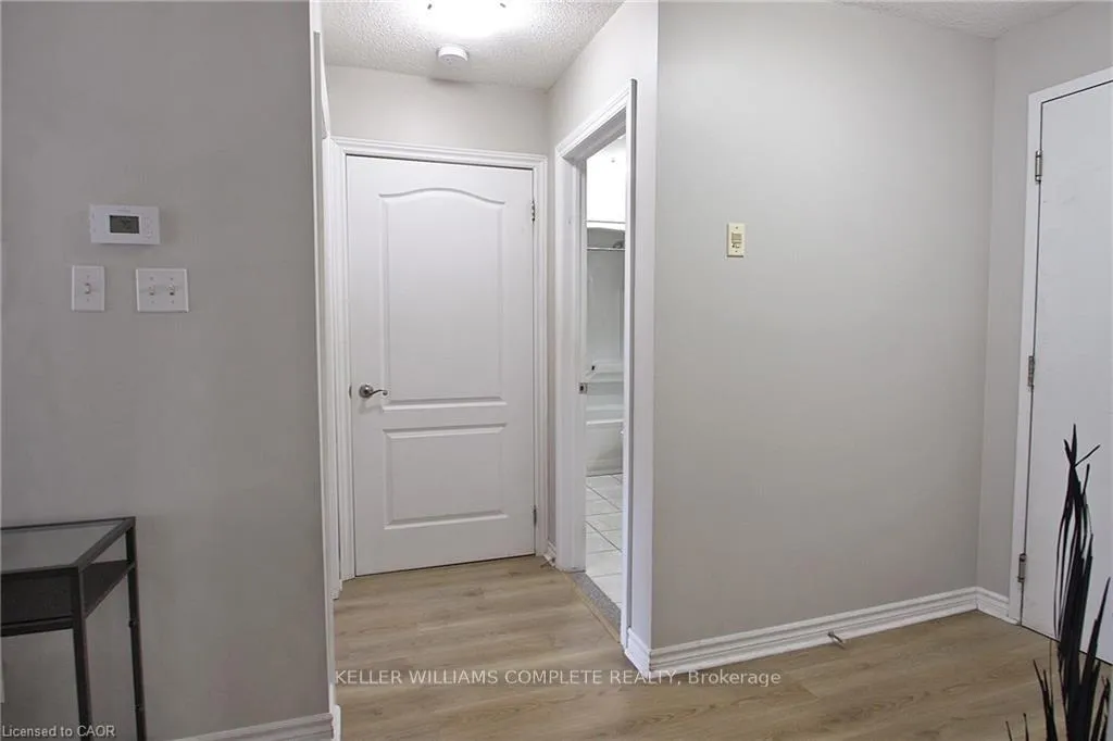 Photo 7 of Unit 309, 135 James Street, Hamilton, Dundurn — HOMEH