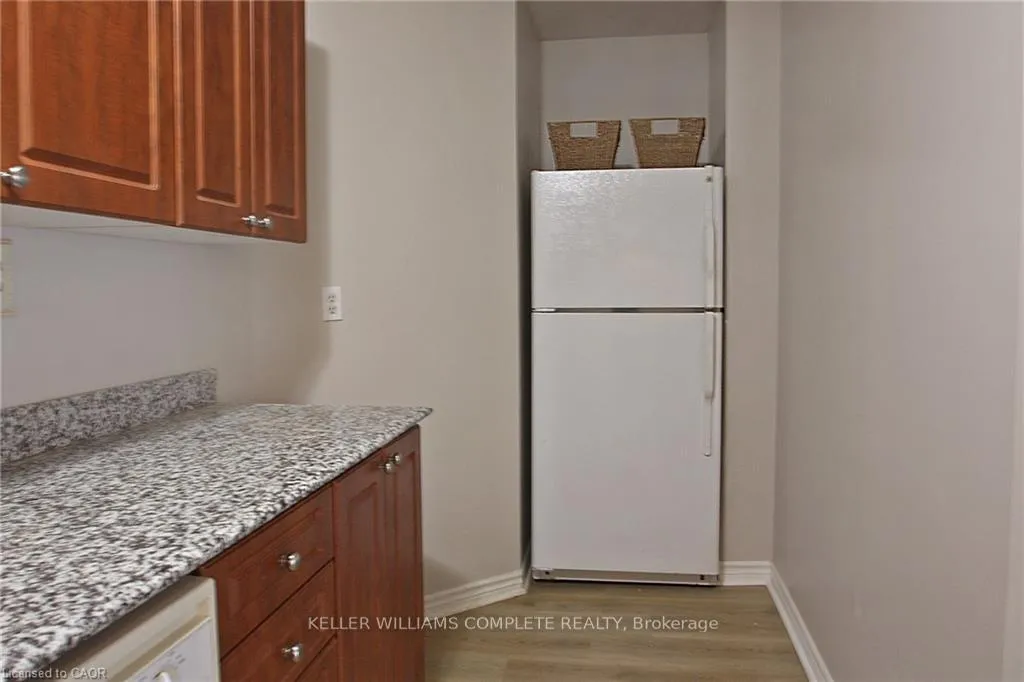 Photo 10 of Unit 309, 135 James Street, Hamilton, Dundurn — HOMEH