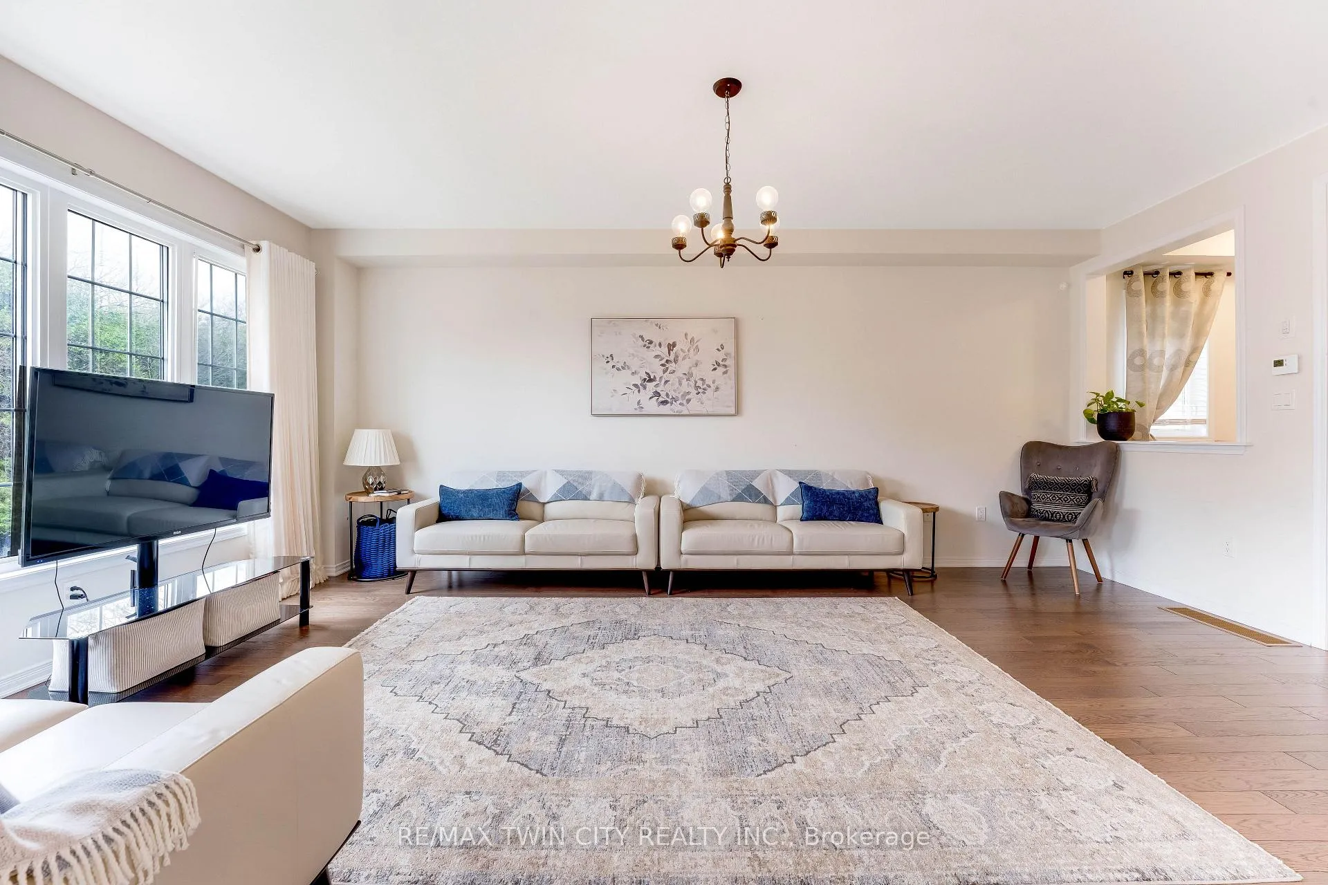 Photo 5 of 334 Dolman Street, Woolwich — HOMEH