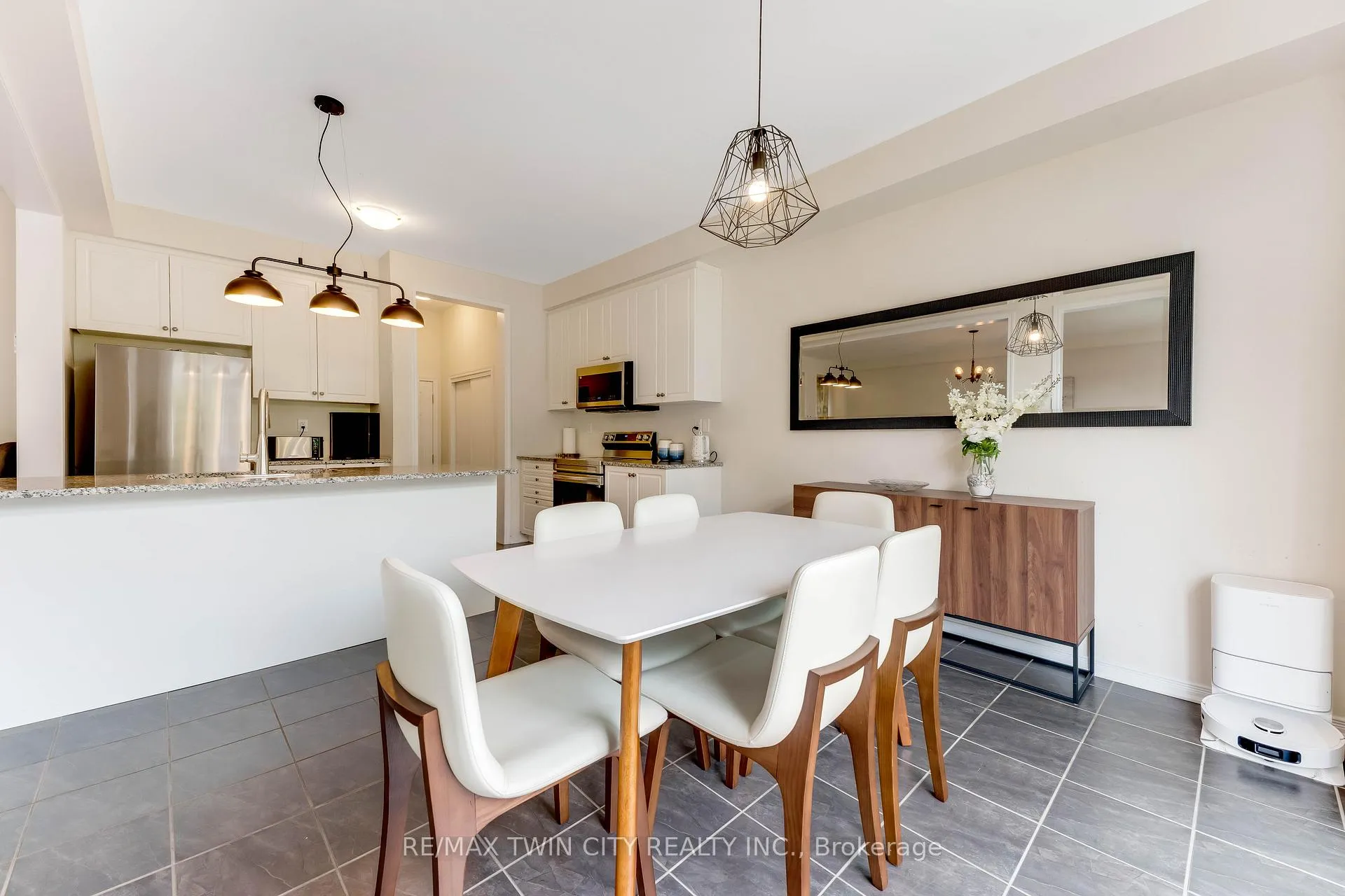 Photo 12 of 334 Dolman Street, Woolwich — HOMEH