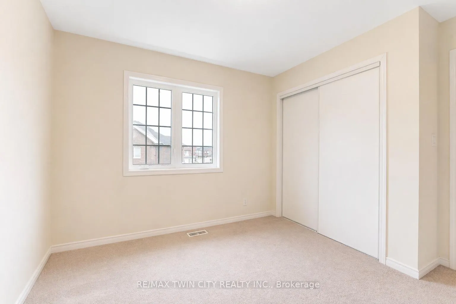 Photo 33 of 334 Dolman Street, Woolwich — HOMEH
