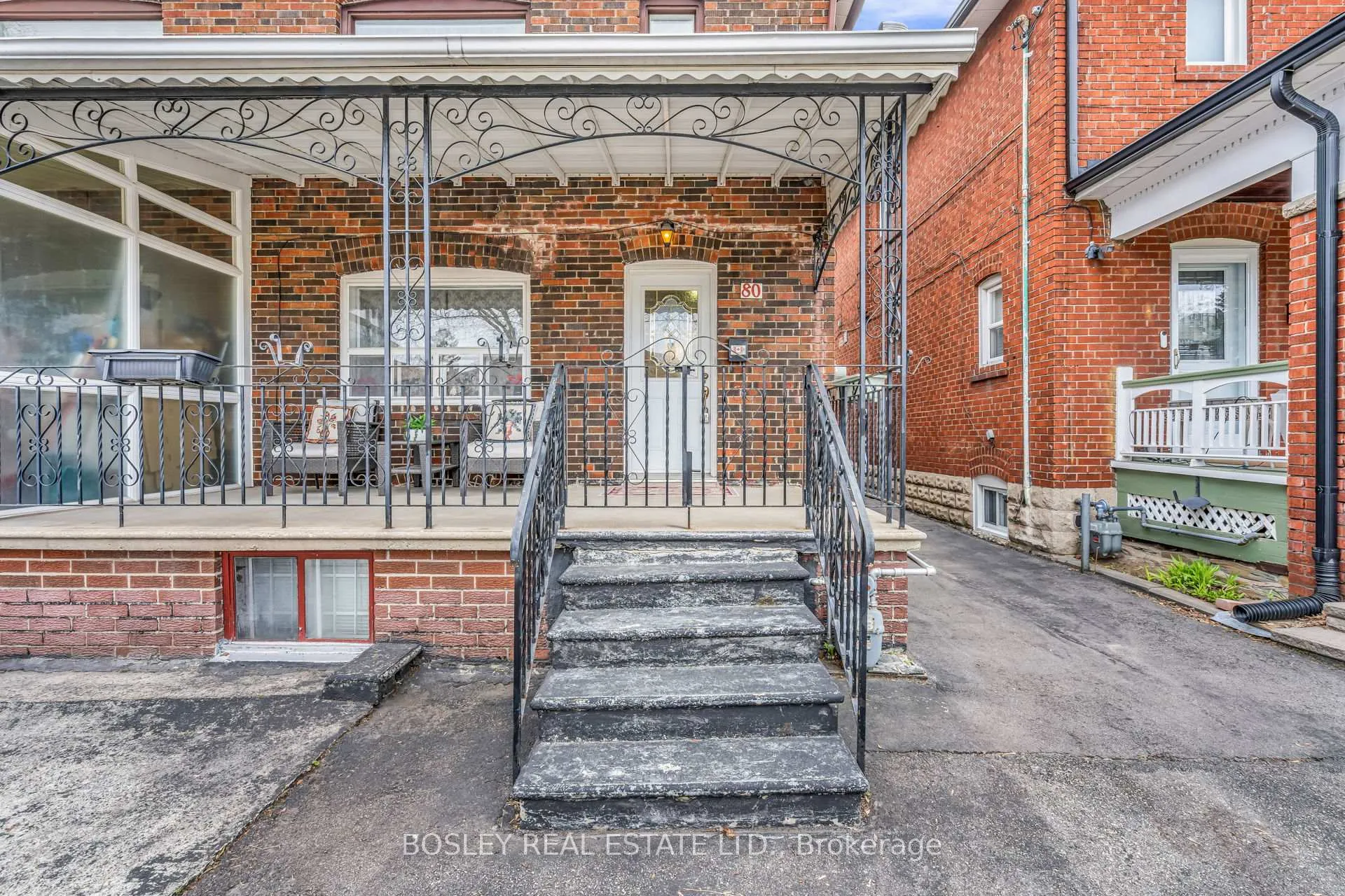 Photo 3 of 80 Roseneath Gardens, Toronto, Oakwood Village — HOMEH