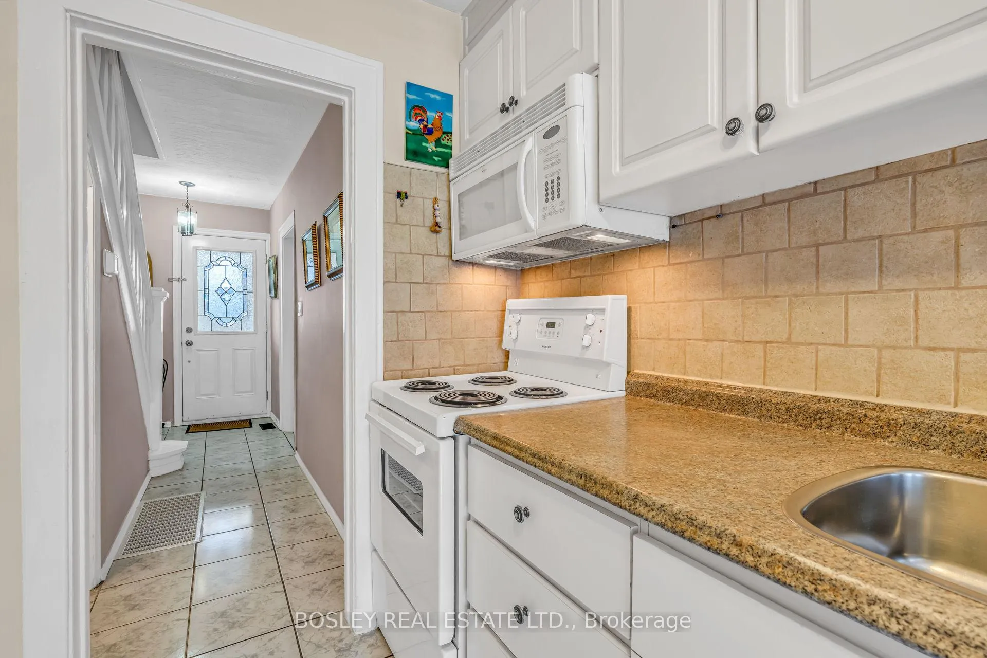 Photo 19 of 80 Roseneath Gardens, Toronto, Oakwood Village — HOMEH