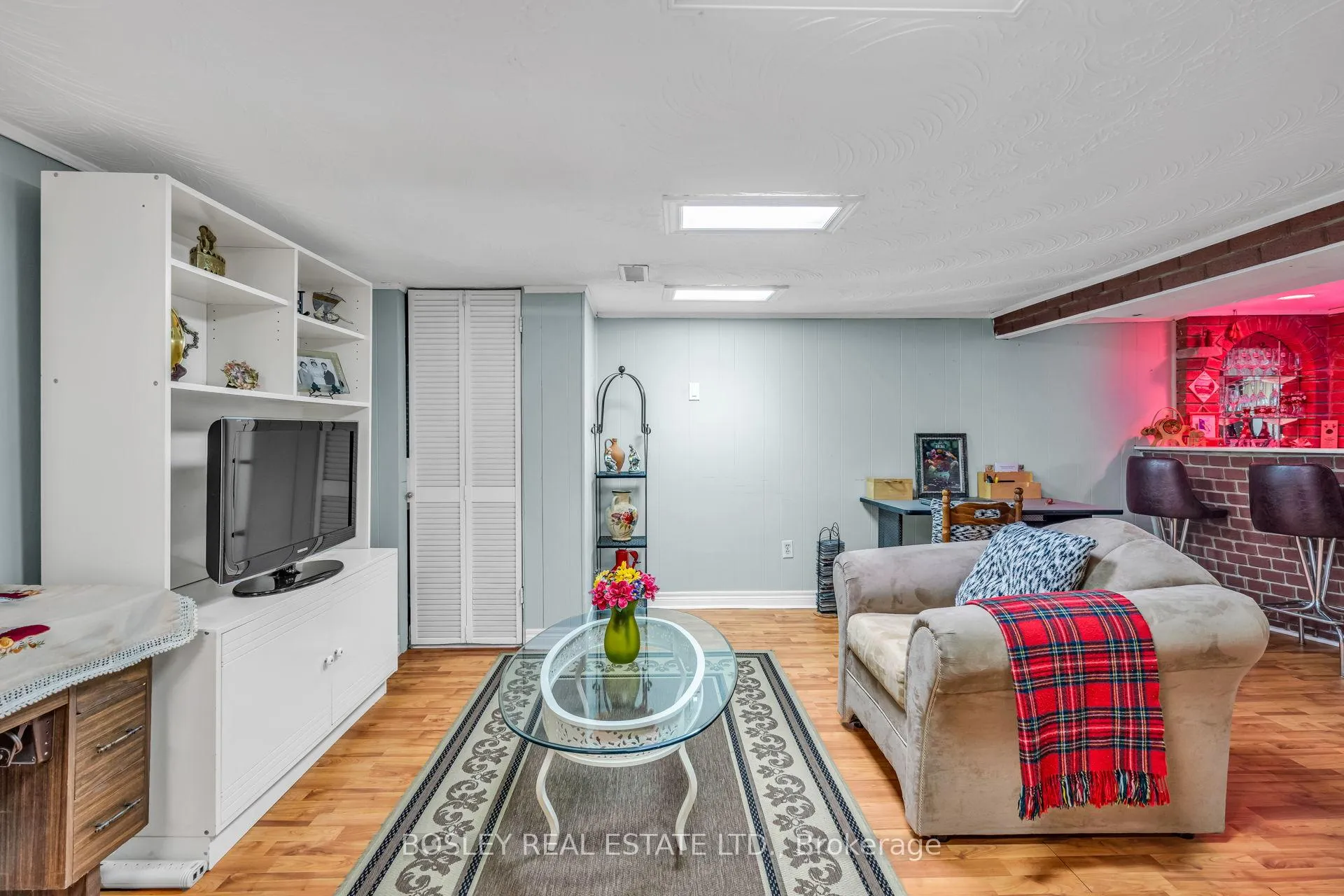 Photo 34 of 80 Roseneath Gardens, Toronto, Oakwood Village — HOMEH