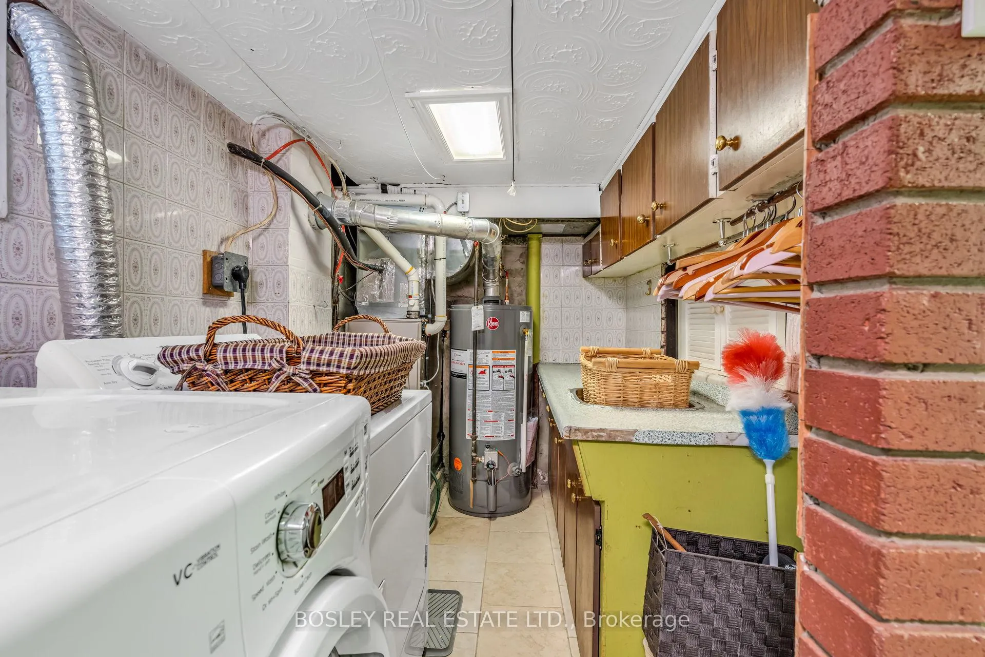 Photo 40 of 80 Roseneath Gardens, Toronto, Oakwood Village — HOMEH
