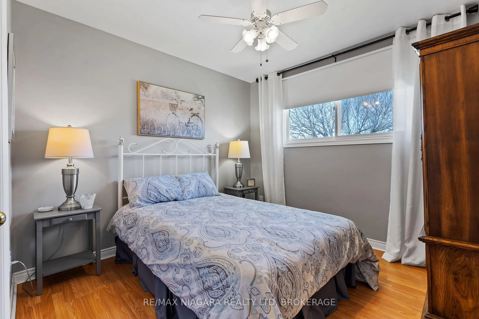 Photo 16 of 7161 Casey Street, Niagara Falls, Casey — HOMEH
