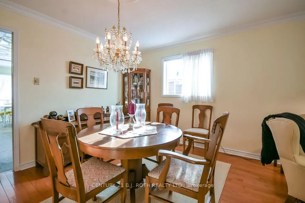 Photo 6 of 161 Shirley Avenue, Barrie, Letitia Heights — HOMEH
