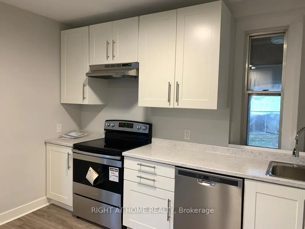 Photo 8 of 13760 Keele Street, King, Rural King — HOMEH