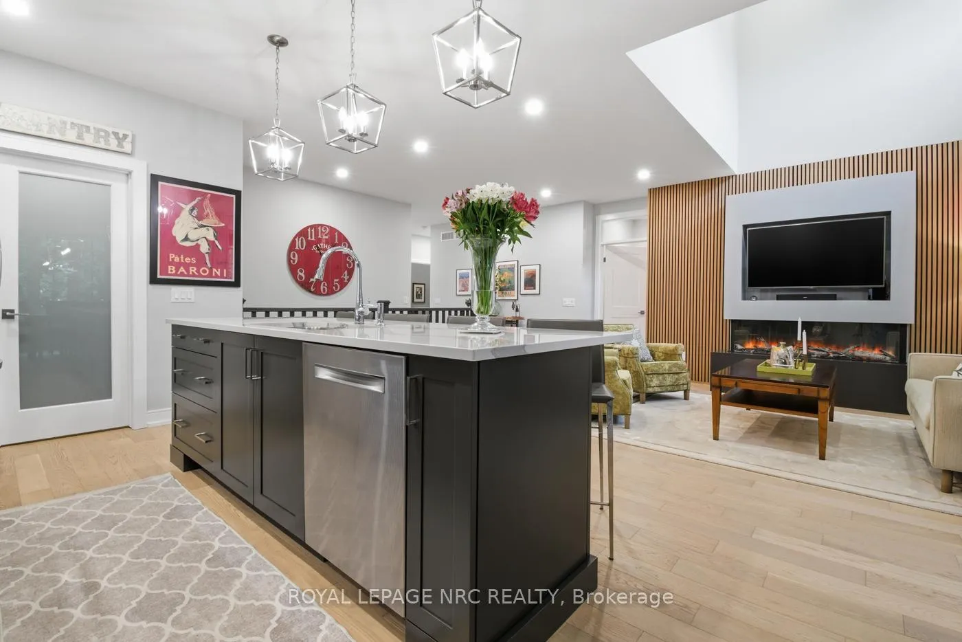 Photo 17 of Unit 14, 30 Power Glen Road, St. Catharines, Rykert/Vansickle — HOMEH