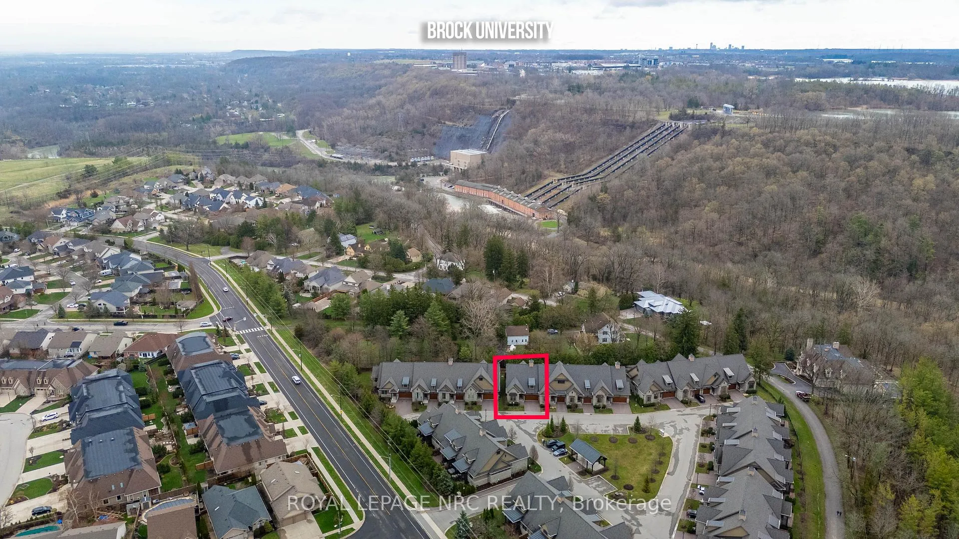 Photo 48 of Unit 14, 30 Power Glen Road, St. Catharines, Rykert/Vansickle — HOMEH