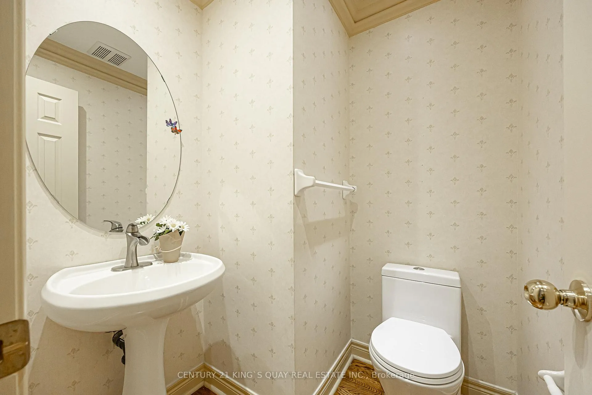Photo 10 of 15 Queens Plate Drive, Markham, Angus Glen — HOMEH