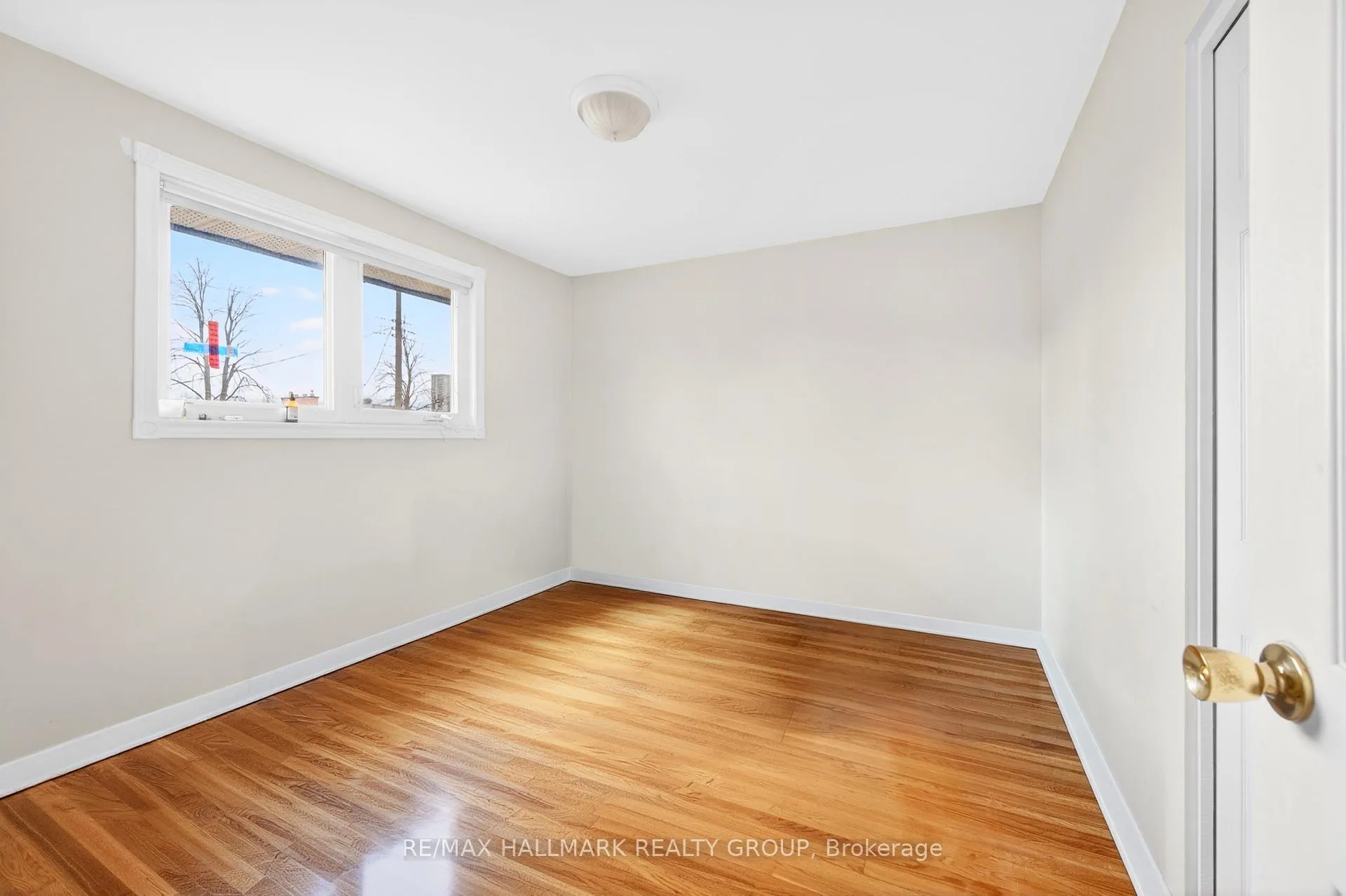 Photo 12 of Unit B, 2636 Regina Street, Ottawa, Britannia — HOMEH