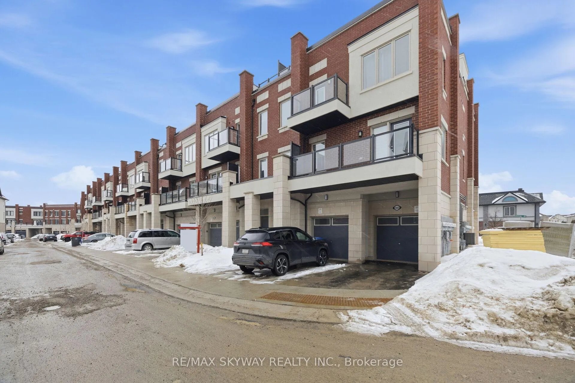 Photo 1 of 44 Springdale Avenue, Caledon, Rural Caledon — HOMEH