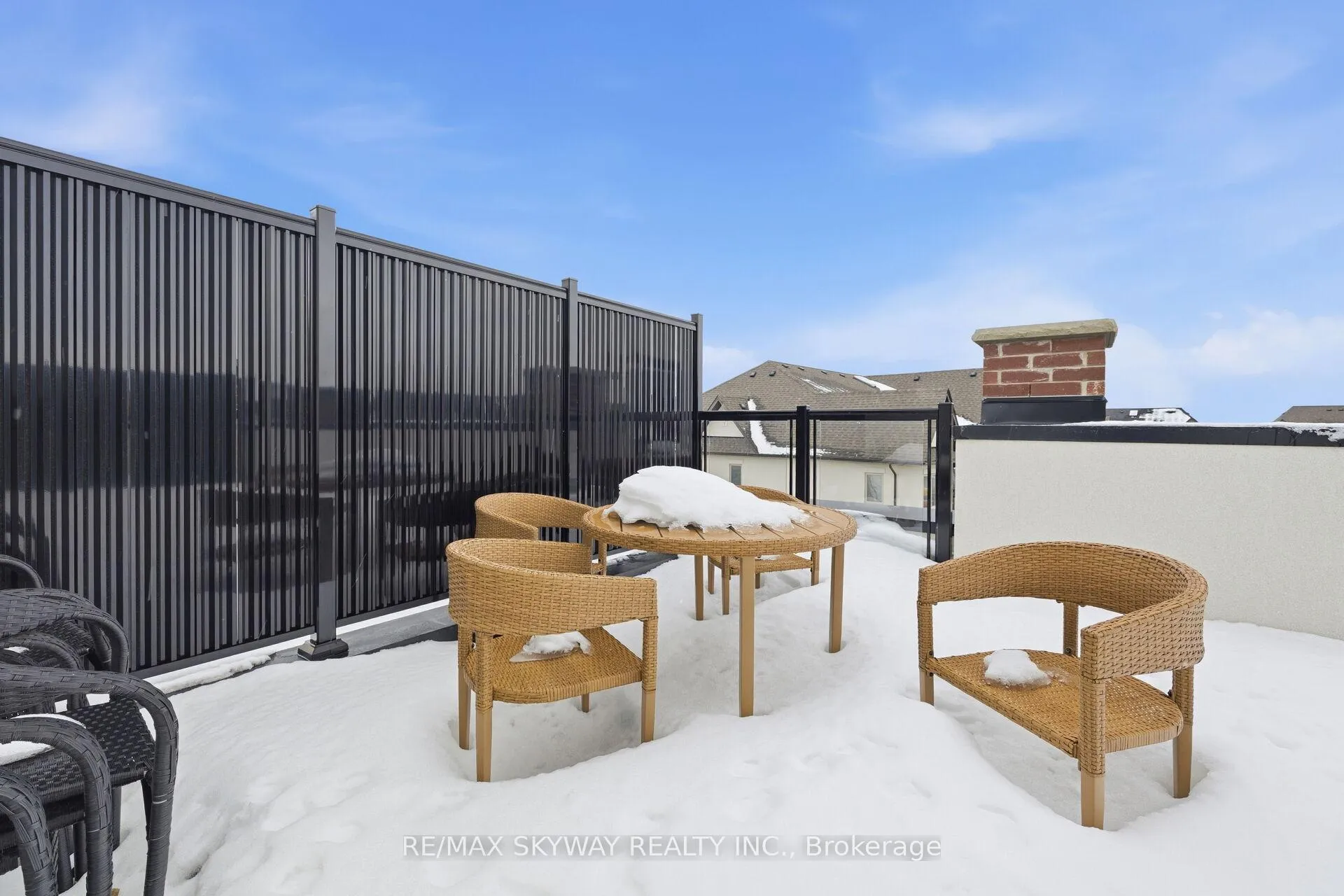Photo 45 of 44 Springdale Avenue, Caledon, Rural Caledon — HOMEH