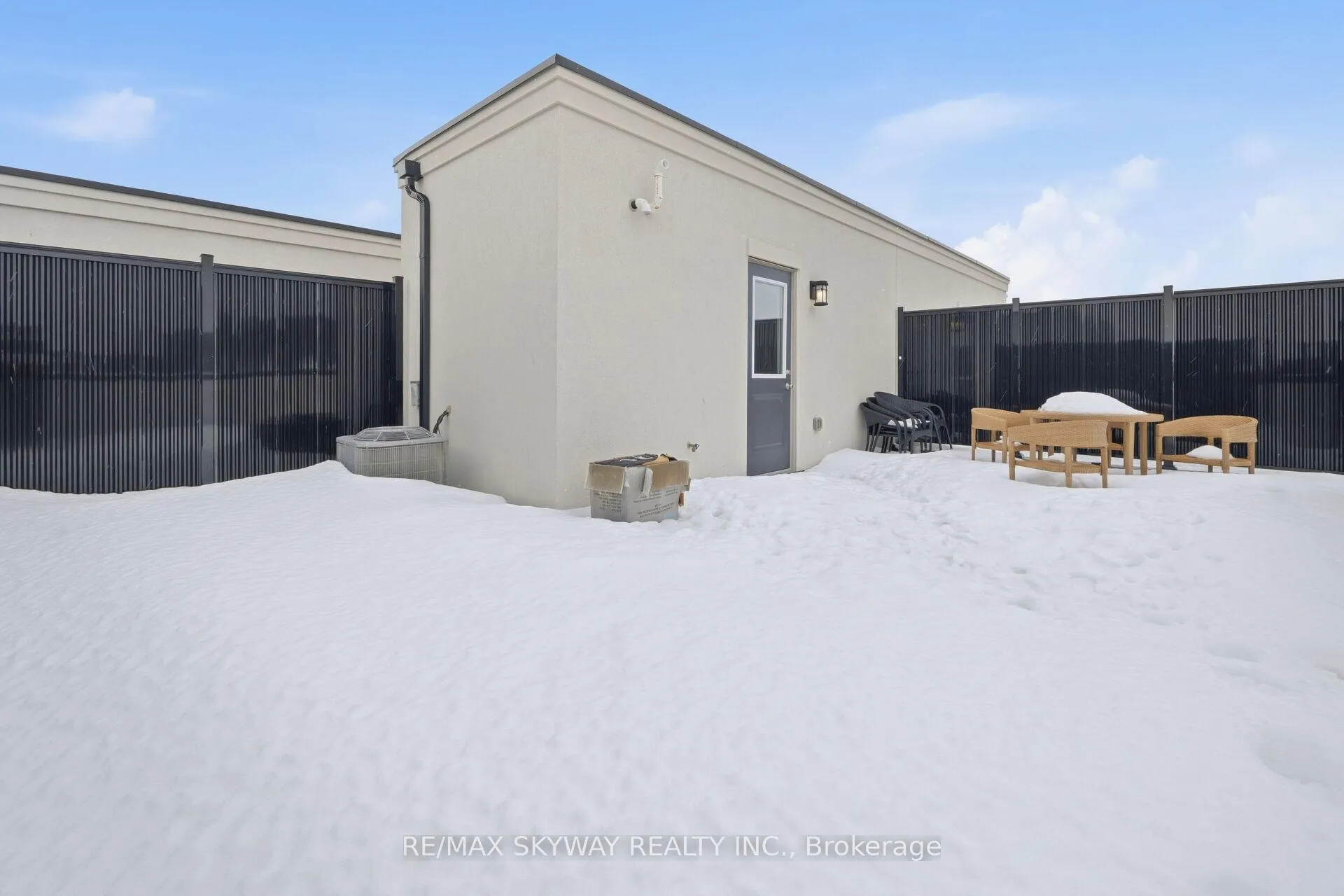 Photo 46 of 44 Springdale Avenue, Caledon, Rural Caledon — HOMEH