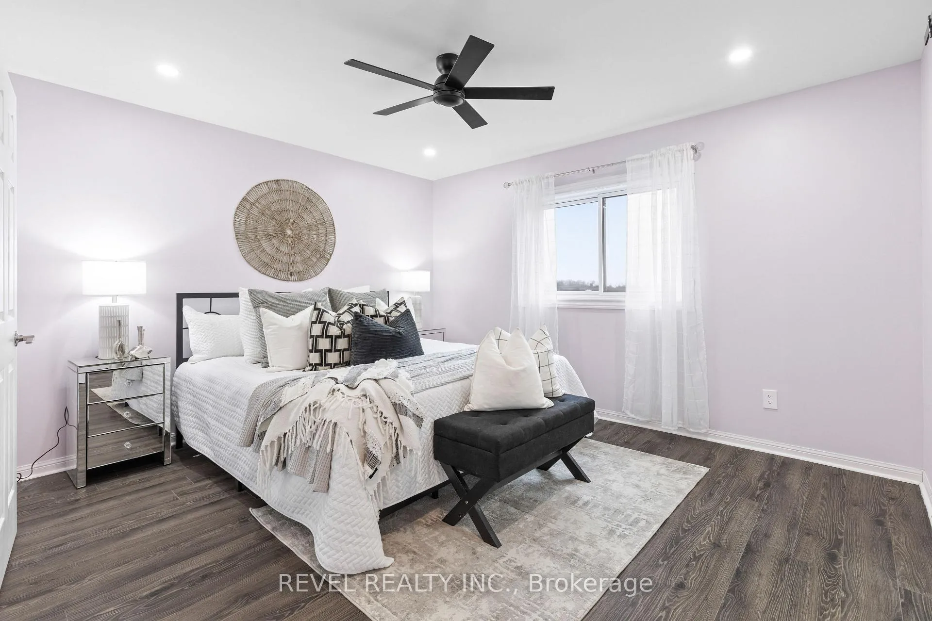 Photo 17 of 57 Shady Lane Crescent, Clarington, Bowmanville — HOMEH