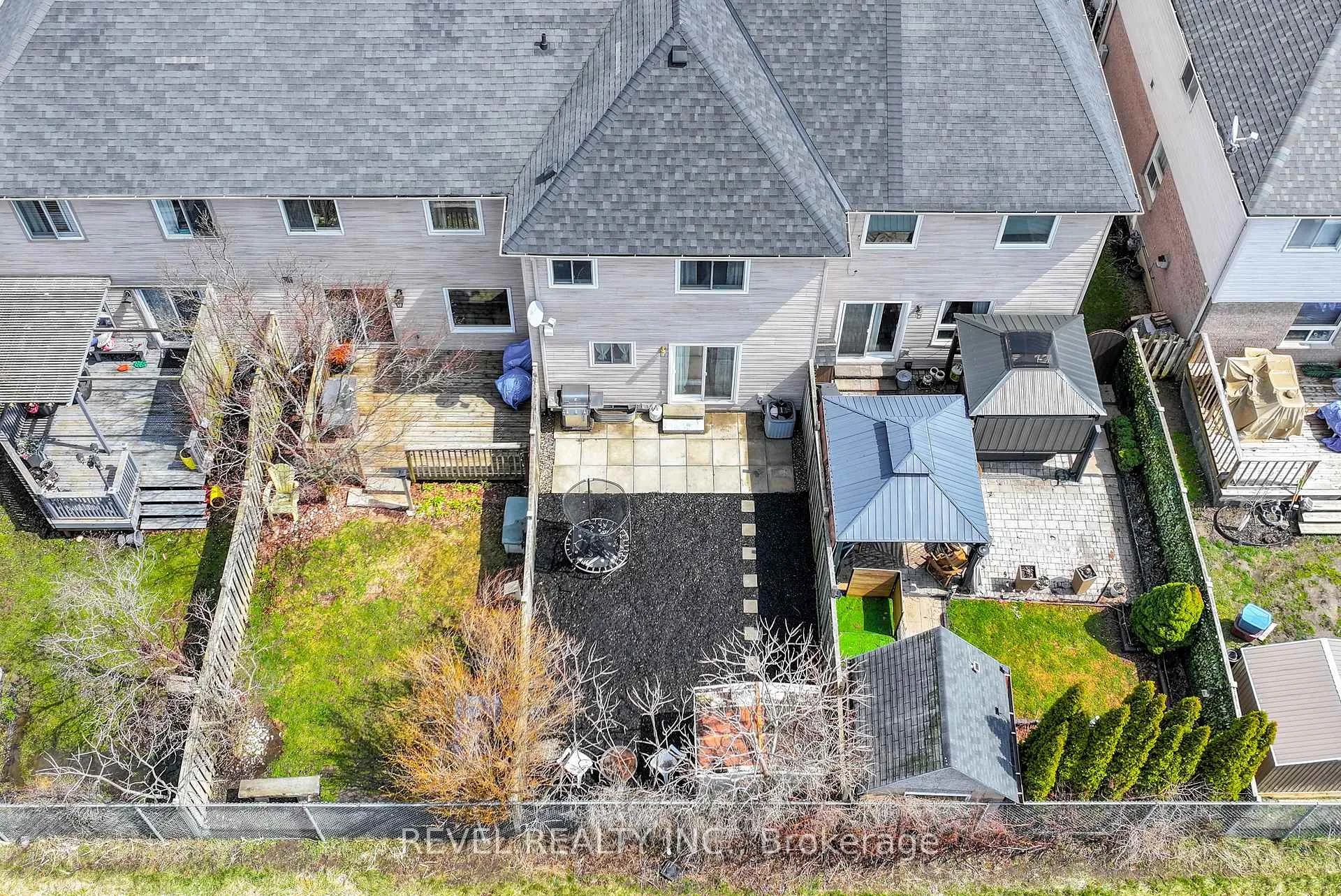 Photo 32 of 57 Shady Lane Crescent, Clarington, Bowmanville — HOMEH