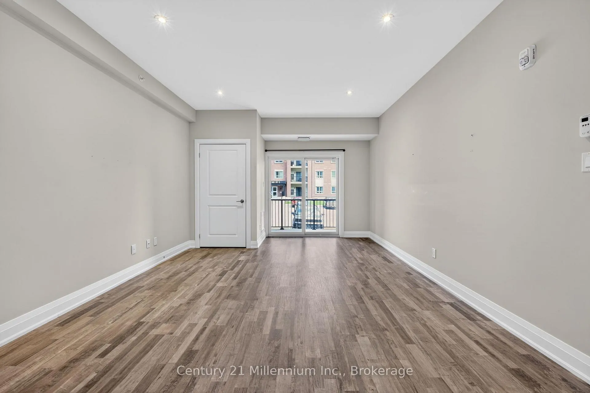 Photo 20 of Unit 109, 157 Wellington Street E, New Tecumseth, Alliston — HOMEH