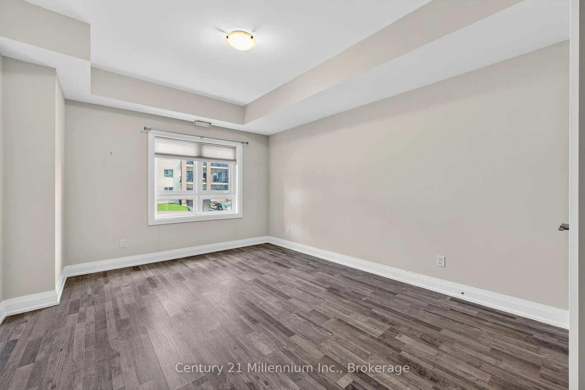 Photo 25 of Unit 109, 157 Wellington Street E, New Tecumseth, Alliston — HOMEH