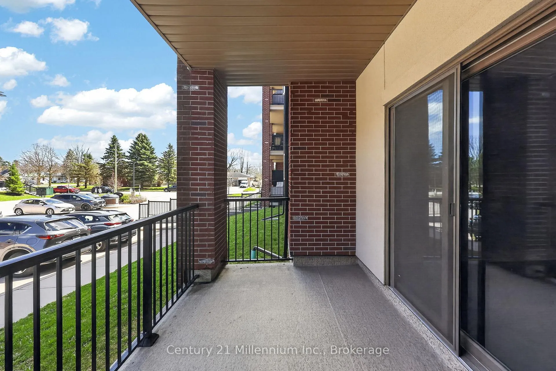 Photo 31 of Unit 109, 157 Wellington Street E, New Tecumseth, Alliston — HOMEH