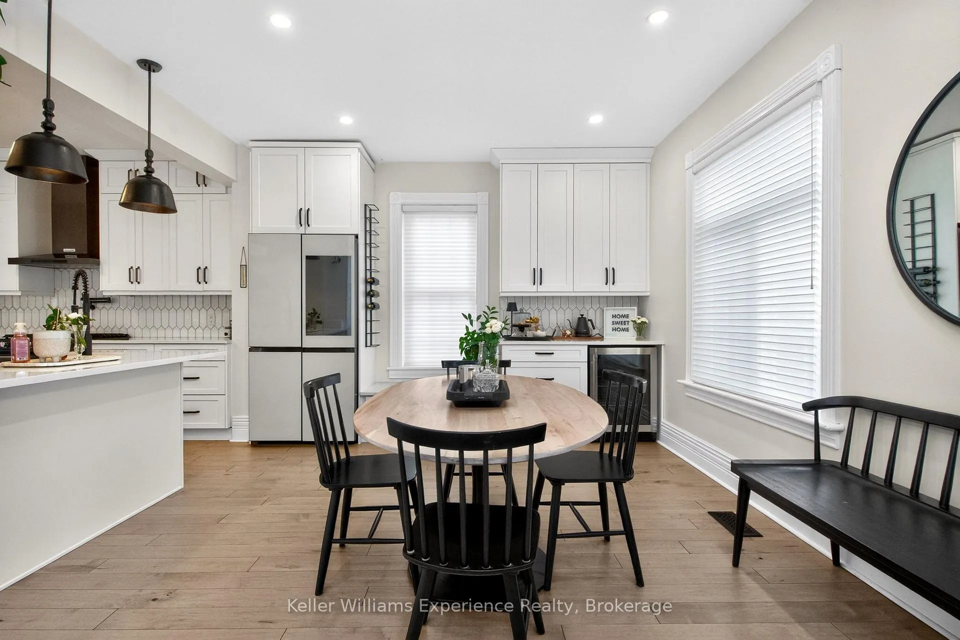 Photo 10 of 166 Sixth Street, Midland — HOMEH