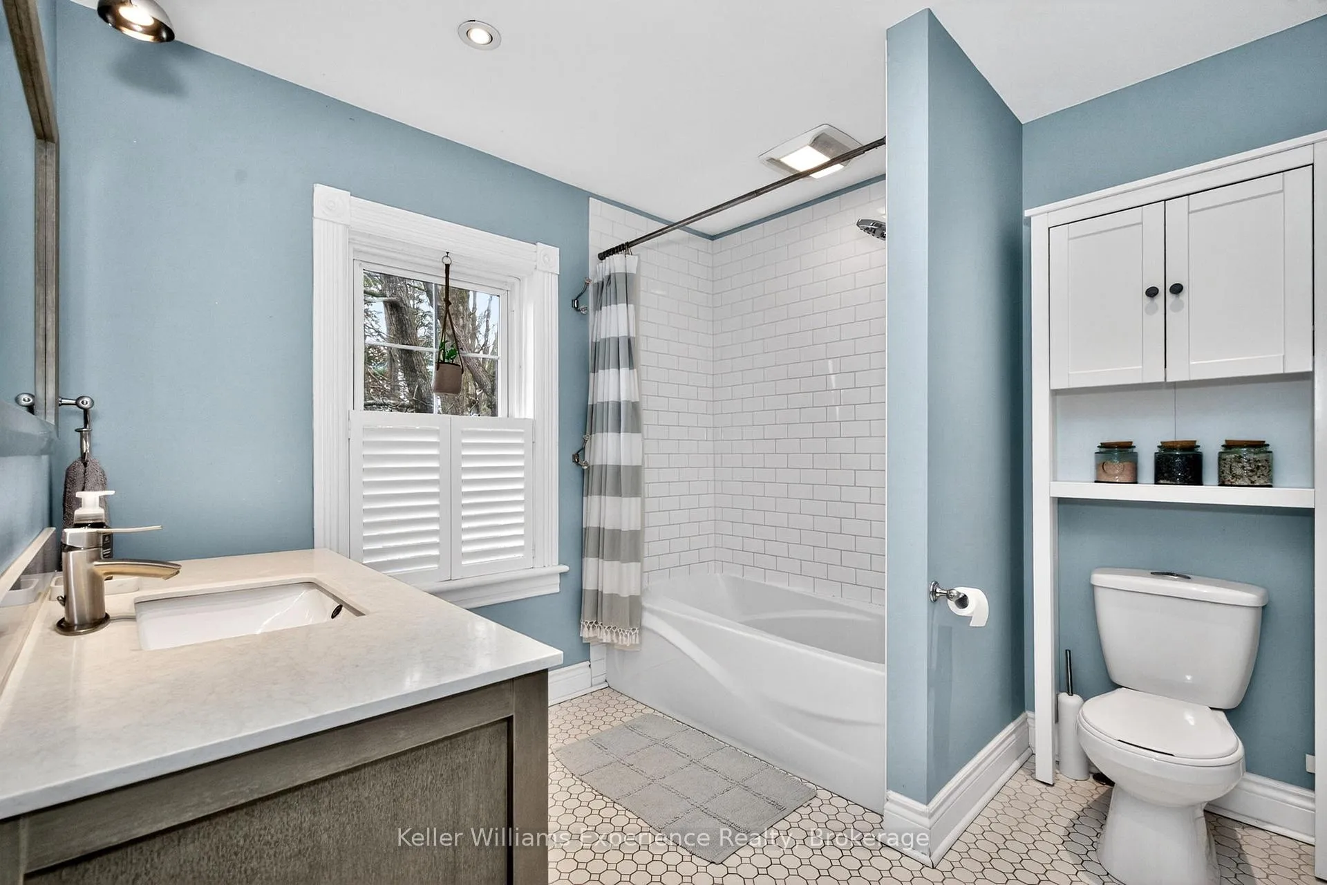 Photo 16 of 166 Sixth Street, Midland — HOMEH