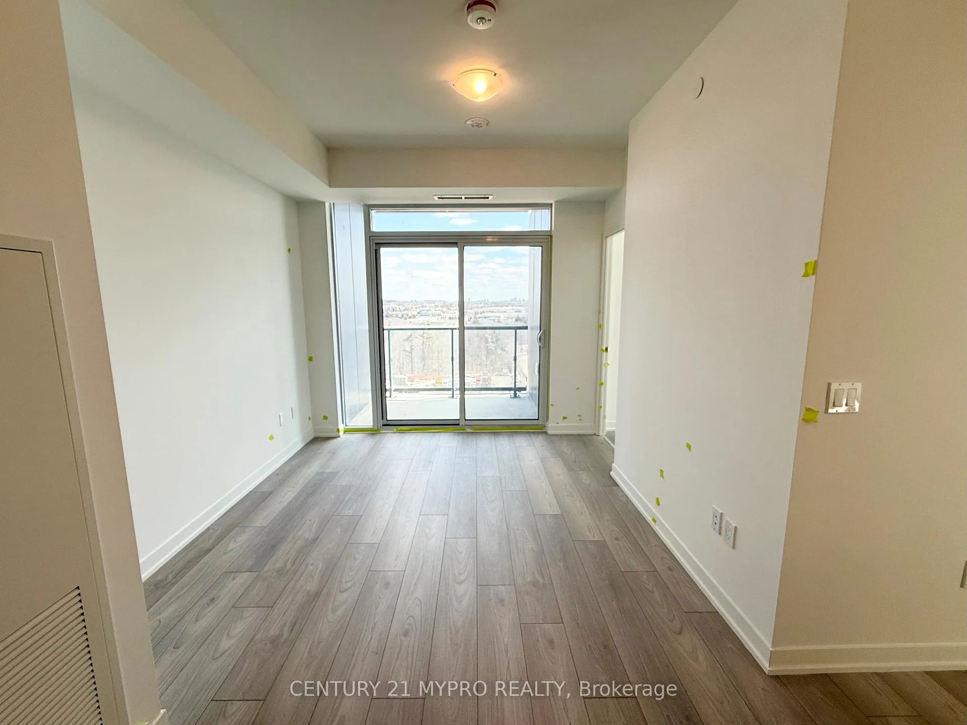Photo 2 of Unit 1209, 474 Caldari Road, Vaughan, Concord — HOMEH