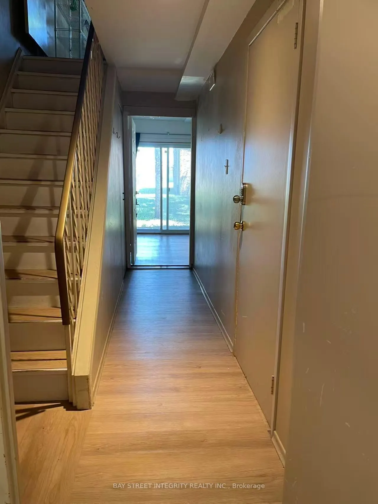 Photo 11 of 228 Westcourt Place, Waterloo — HOMEH