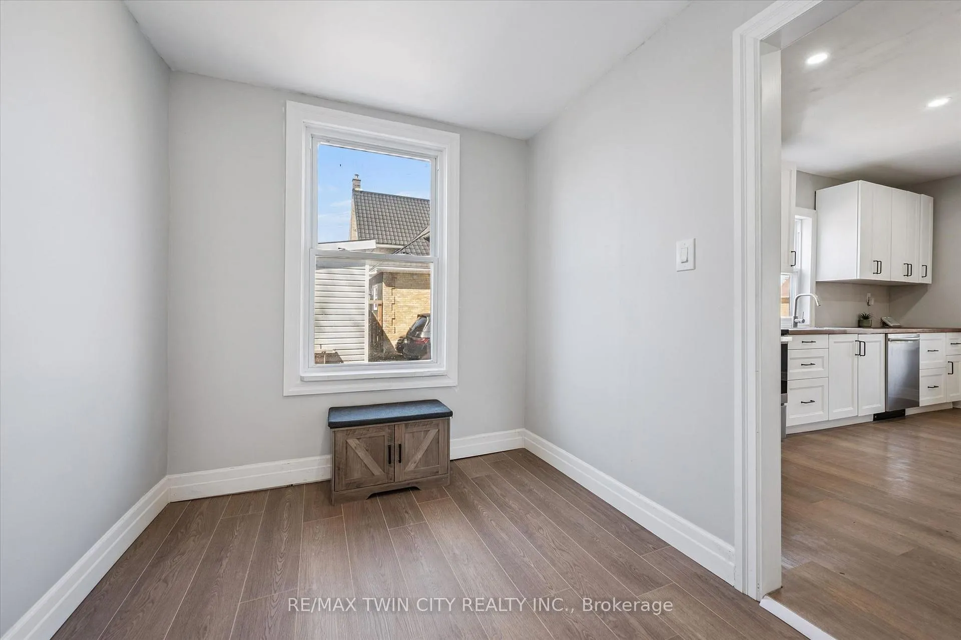 Photo 12 of 580 Main Street E, North Perth, Listowel — HOMEH