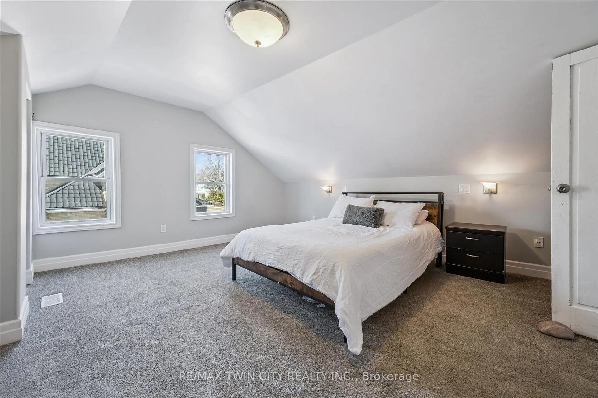 Photo 29 of 580 Main Street E, North Perth, Listowel — HOMEH
