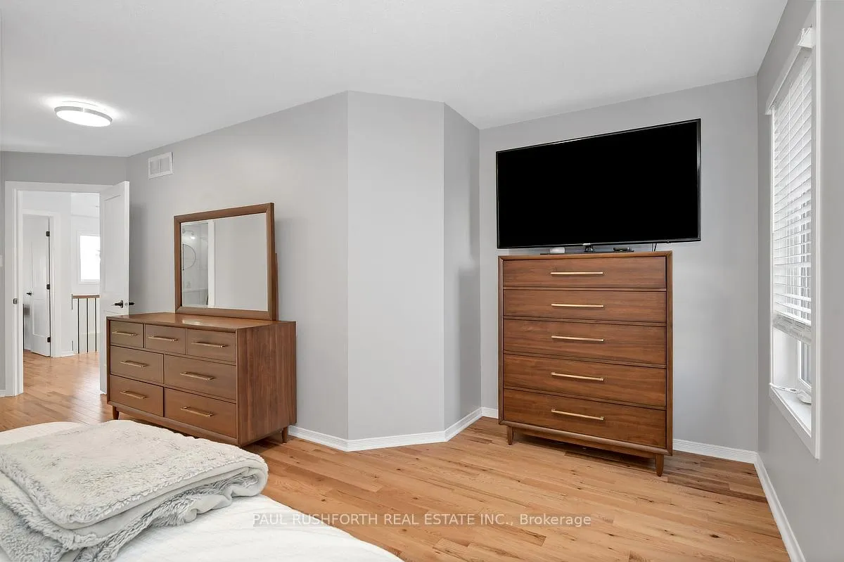 Photo 24 of 338 Kinghorn Crescent, Ottawa, Kanata - Morgan's Grant/South March — HOMEH