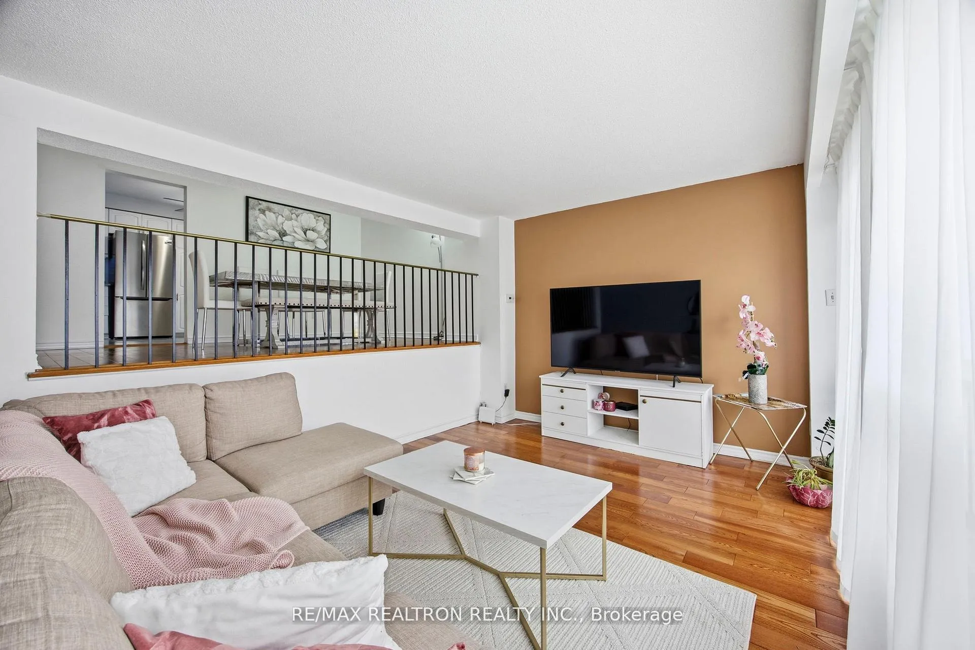 Photo 10 of Unit 24, 1673 Albion Road, Etobicoke, West Humber-Clairville — HOMEH