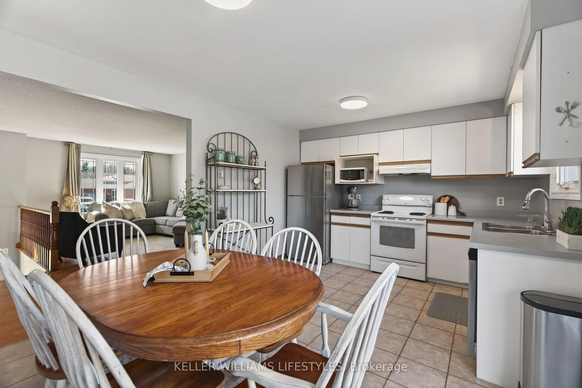 Photo 13 of 7 Pearson Avenue, Strathroy-Caradoc, SW — HOMEH