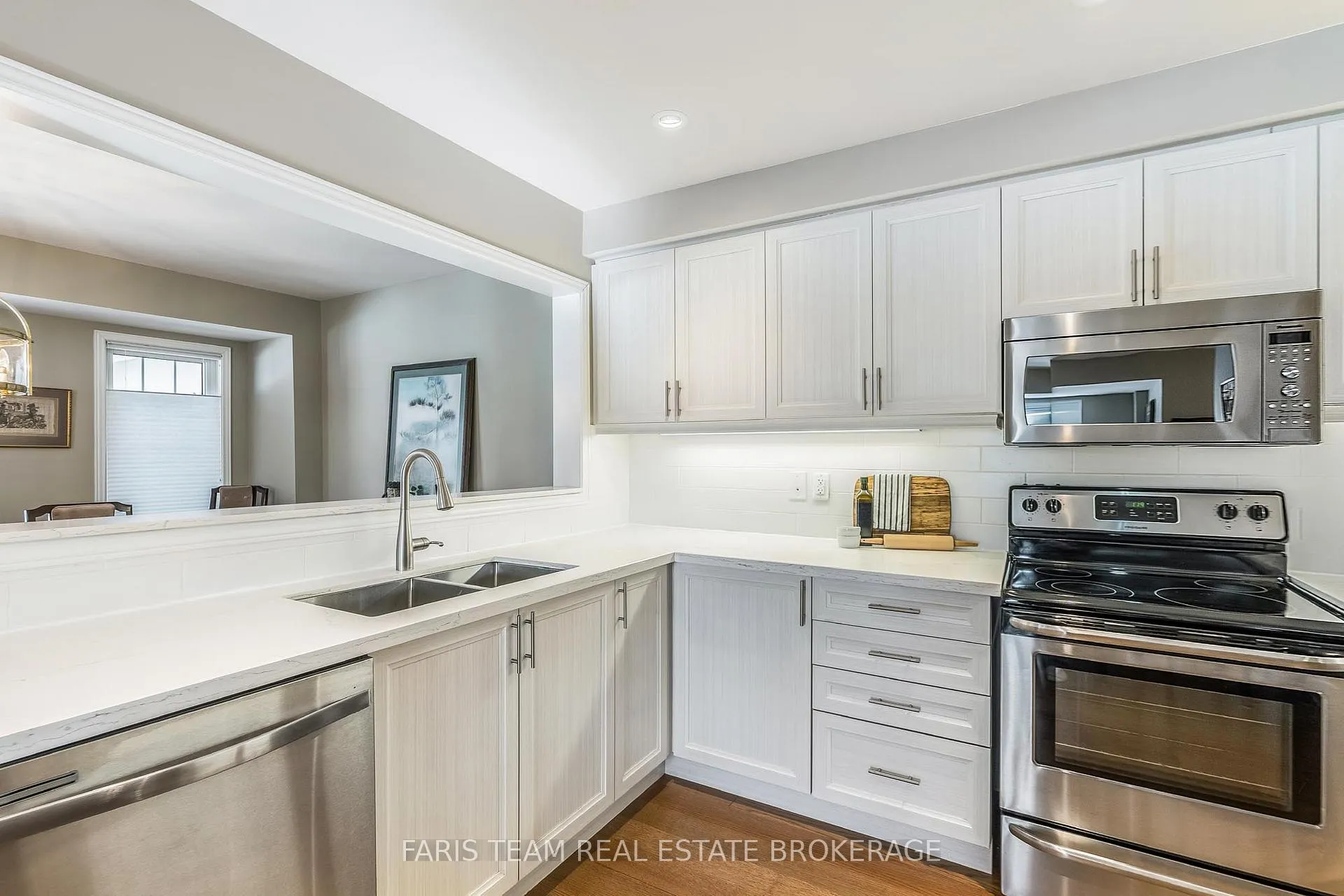 Photo 8 of 28 Masters Crescent, Georgian Bay, Baxter — HOMEH