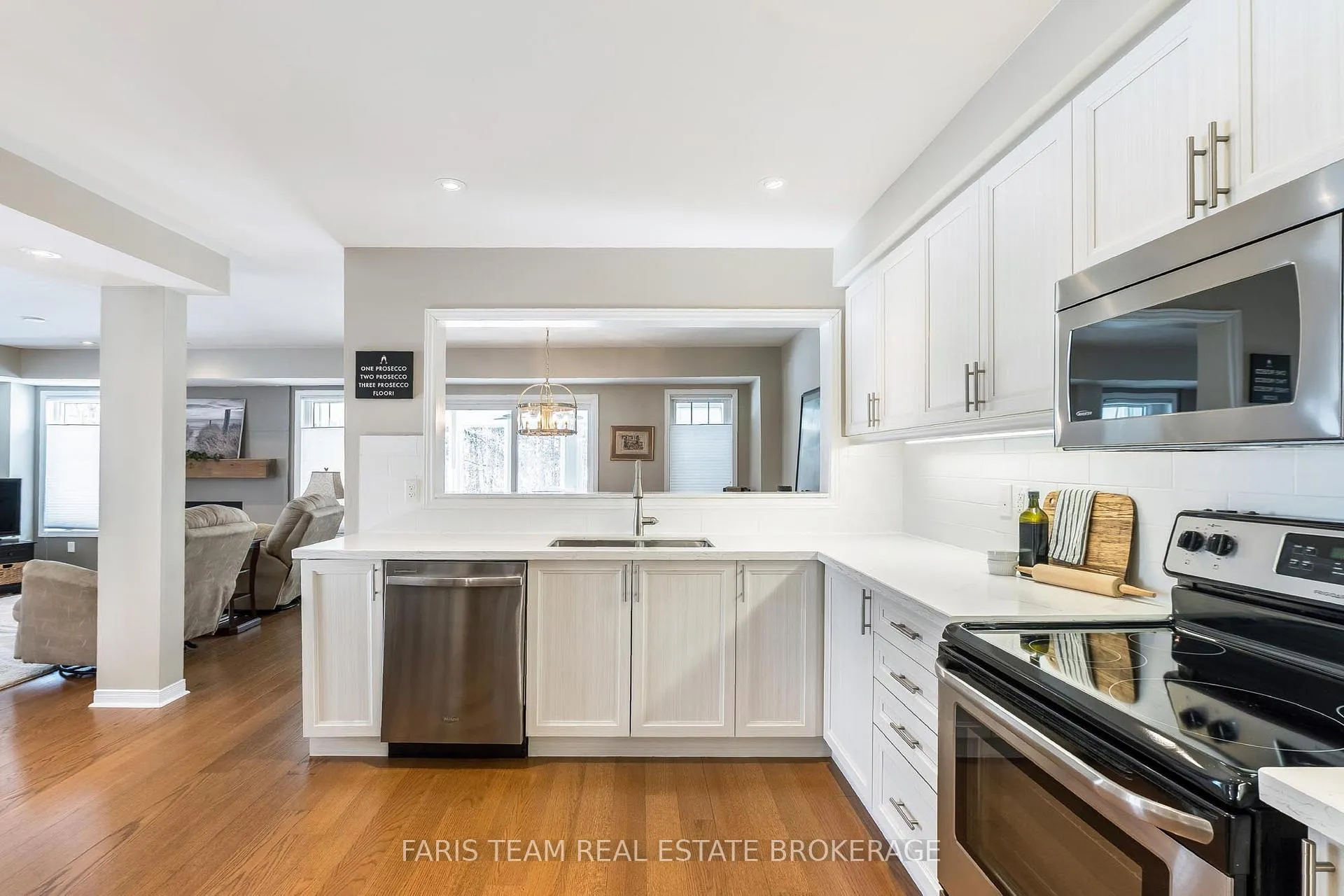 Photo 9 of 28 Masters Crescent, Georgian Bay, Baxter — HOMEH
