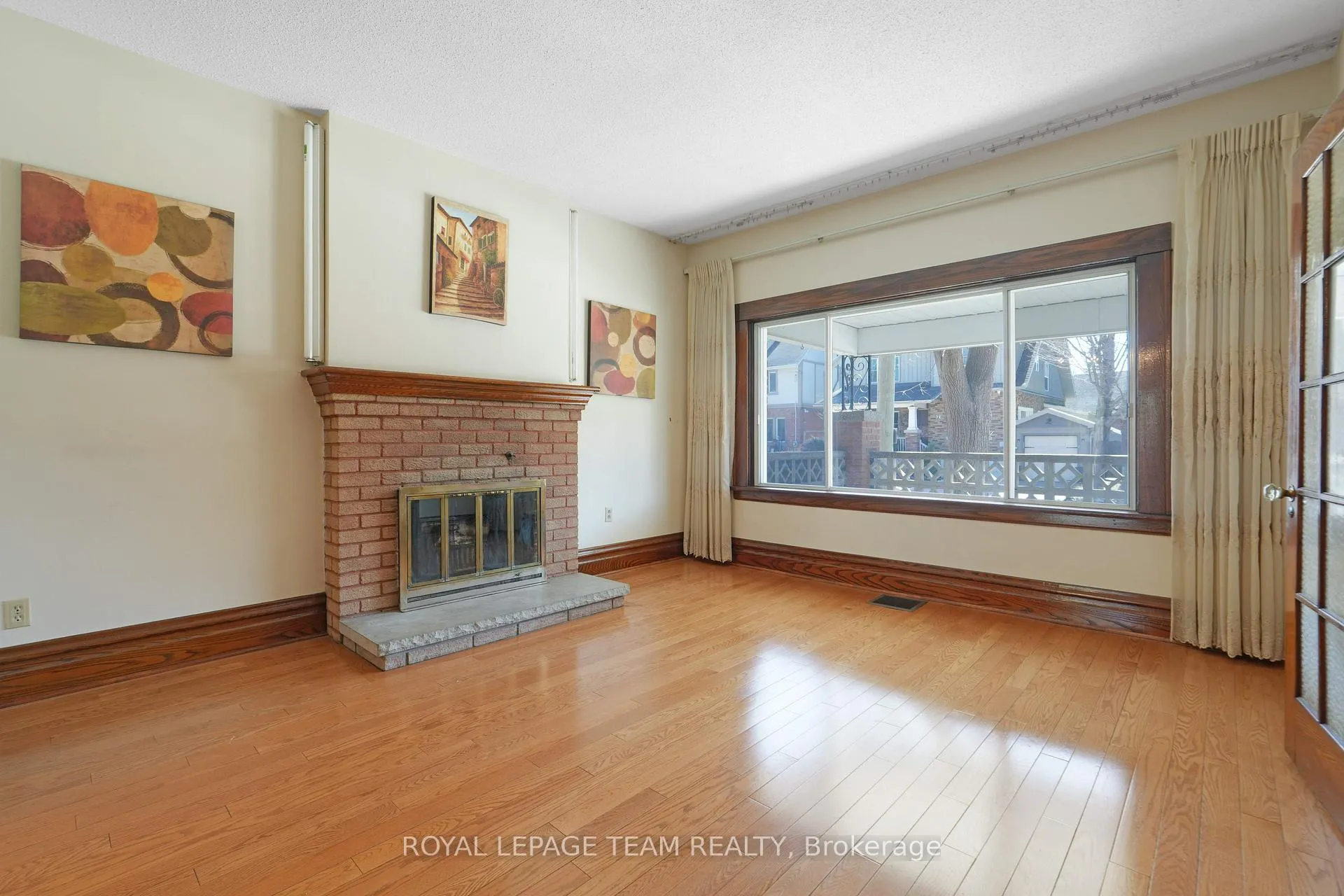 Photo 7 of 85 Grove Avenue, Ottawa, Old Ottawa South — HOMEH