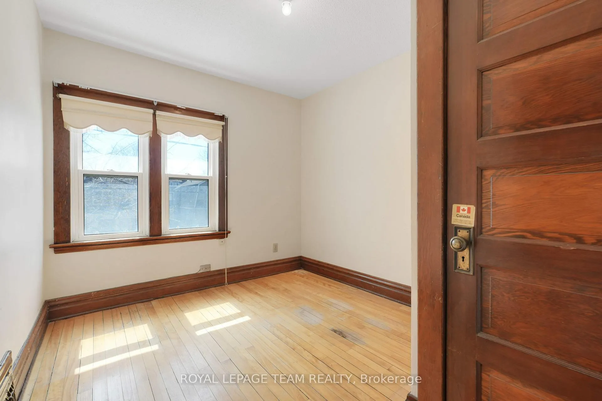 Photo 25 of 85 Grove Avenue, Ottawa, Old Ottawa South — HOMEH