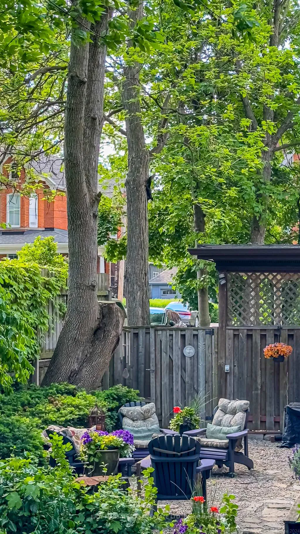 Photo 49 of 377 Hess Street S, Hamilton, Durand — HOMEH