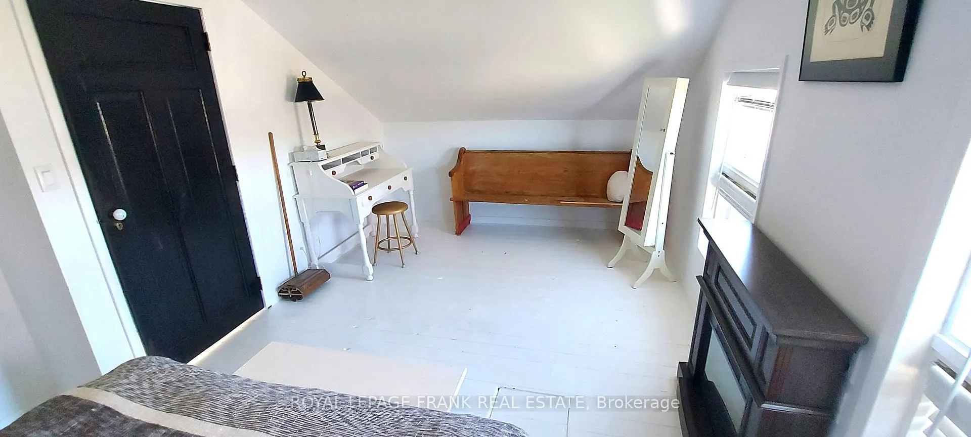 Photo 22 of 83 Store Street, Tweed, Elzevir (Twp) — HOMEH