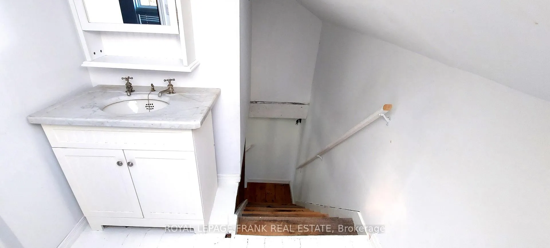 Photo 26 of 83 Store Street, Tweed, Elzevir (Twp) — HOMEH