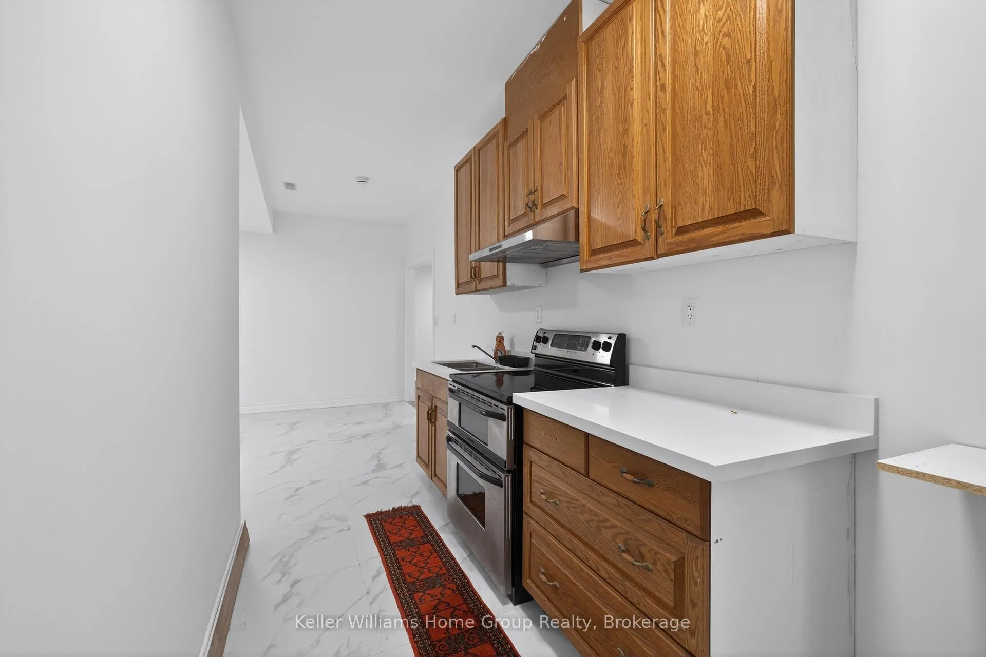 Photo 12 of Unit A, 23 Fox Run Drive, Puslinch, Rural Puslinch East — HOMEH
