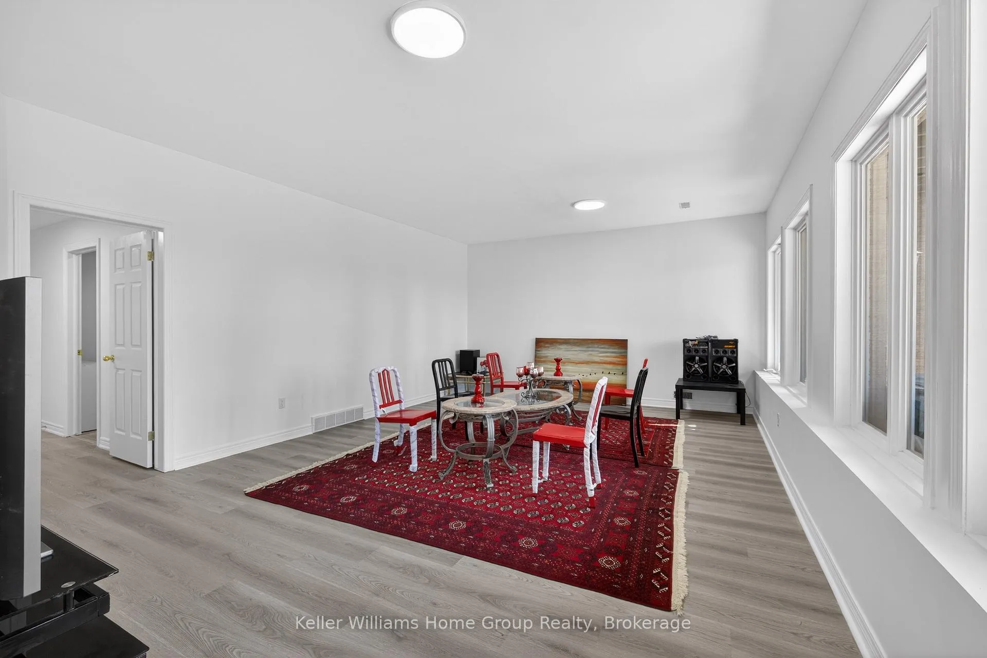 Photo 19 of Unit A, 23 Fox Run Drive, Puslinch, Rural Puslinch East — HOMEH