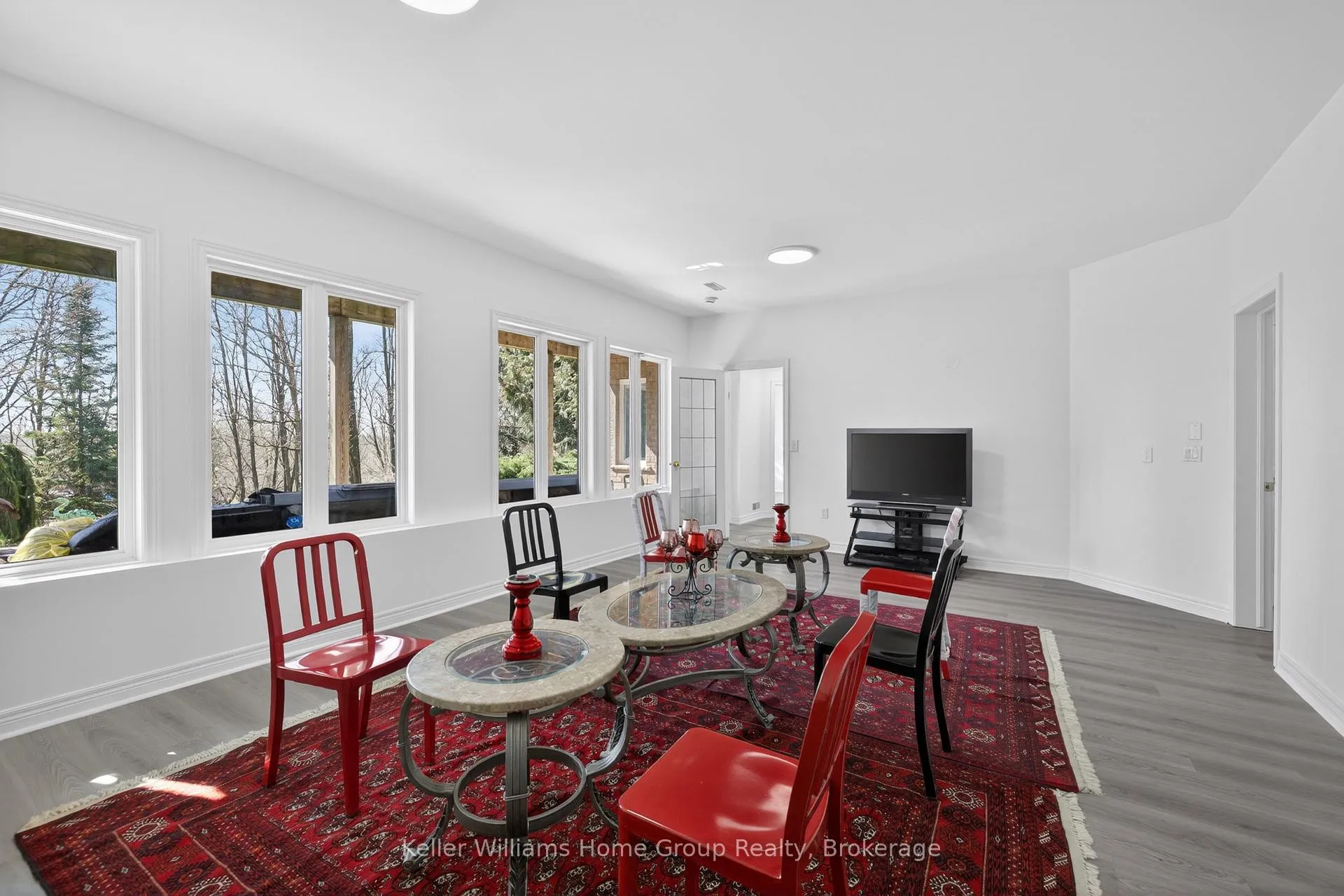 Photo 21 of Unit A, 23 Fox Run Drive, Puslinch, Rural Puslinch East — HOMEH