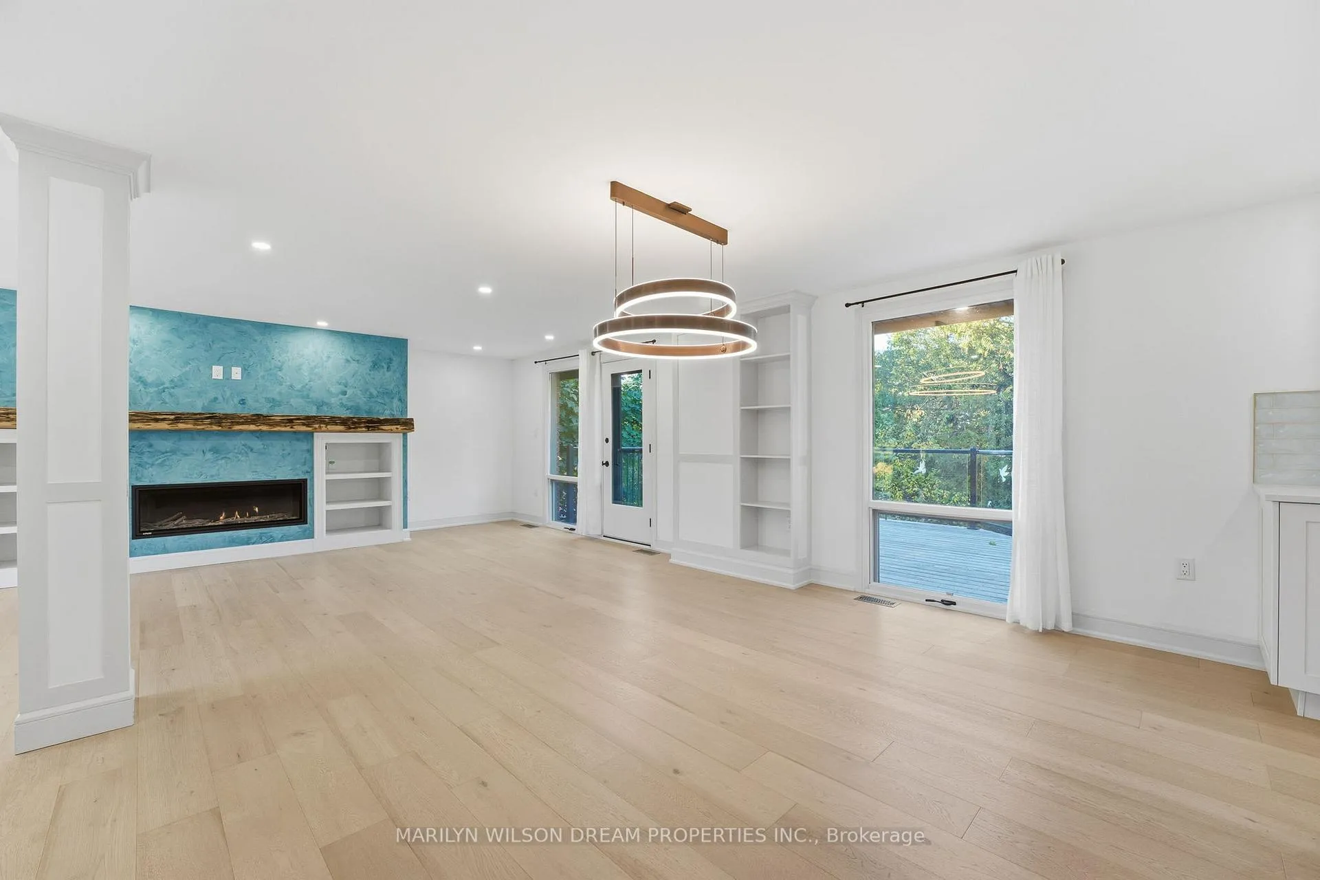 Photo 7 of 33 Commanche Drive, Ottawa, City View/Skyline/Fisher Heights/Parkwood Hills — HOMEH