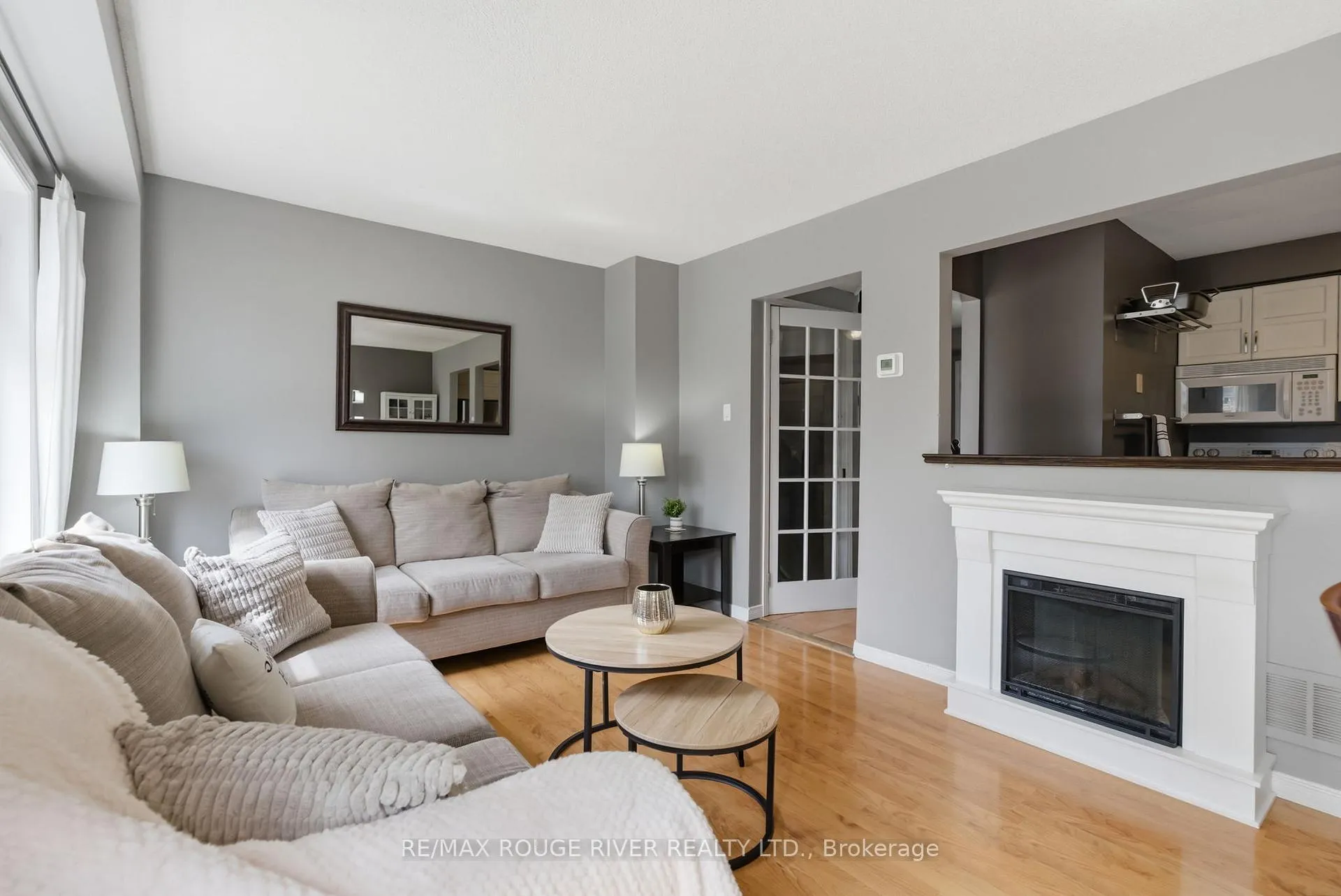 Photo 15 of 17 Elford Drive, Clarington, Bowmanville — HOMEH
