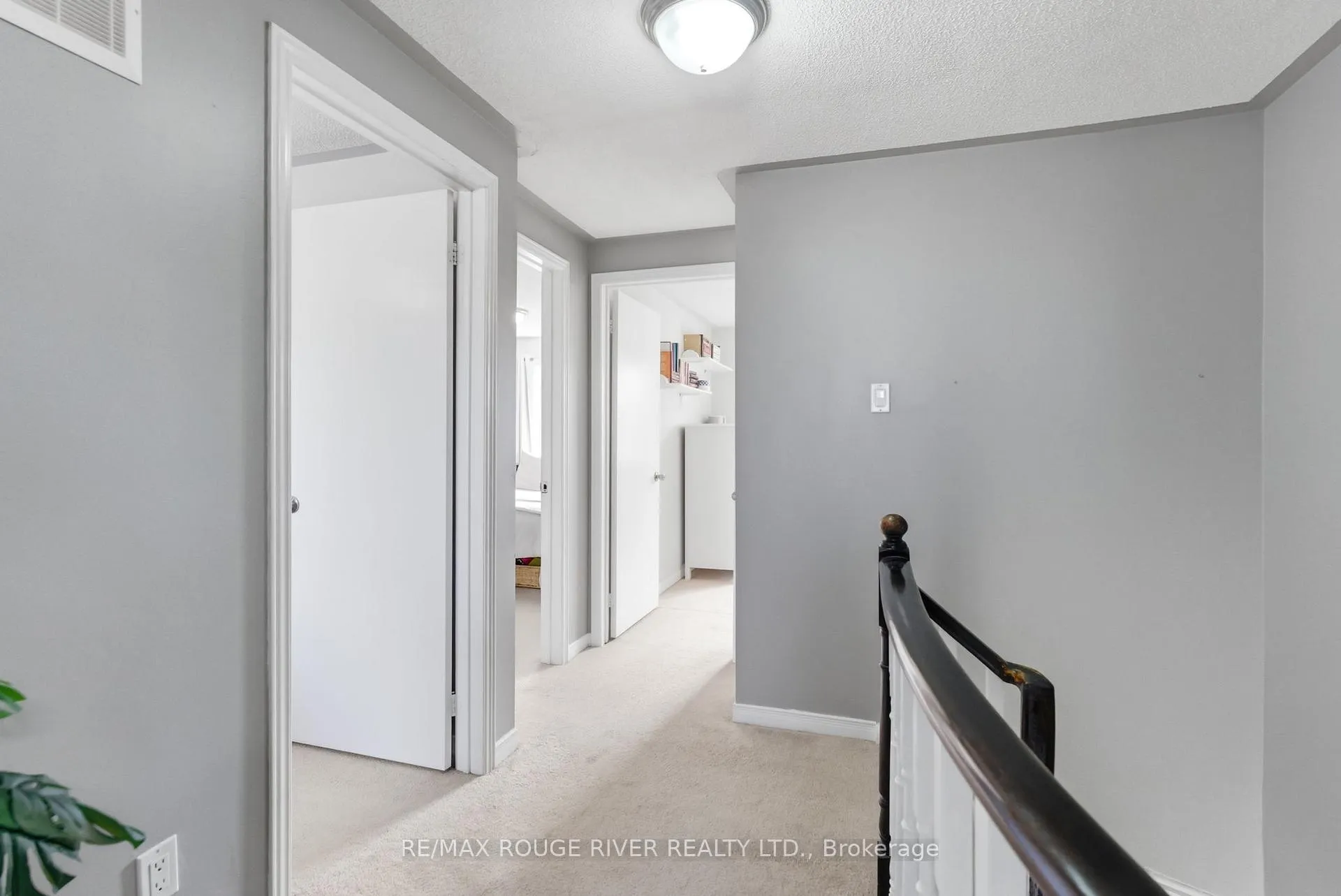 Photo 17 of 17 Elford Drive, Clarington, Bowmanville — HOMEH